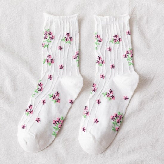 1 Pcs New Style Femmes Petites Chaussettes À Tube Milieu Floral - Blanc